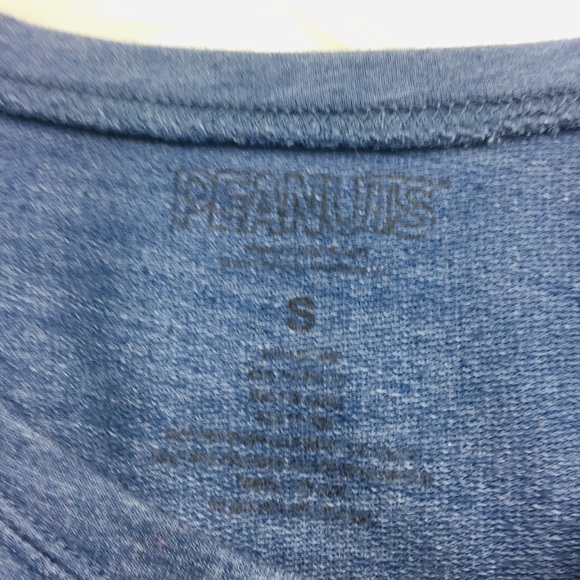 Snoopy Sweatshirt - Picture 8 of 8